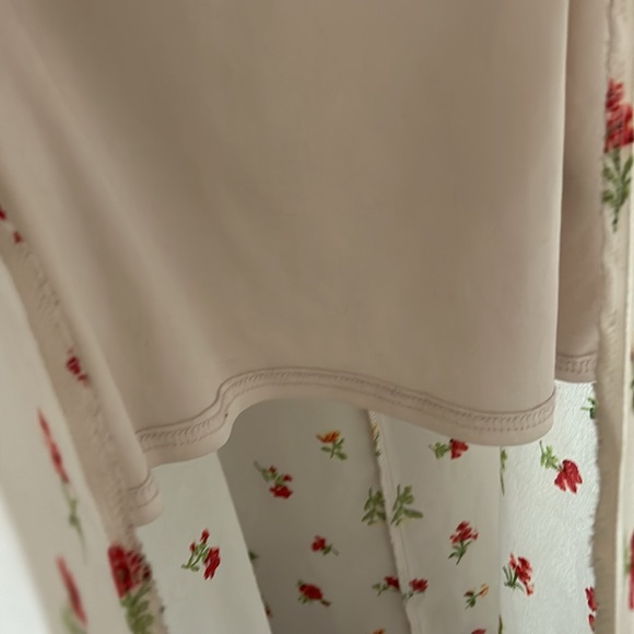 FOREVER 21 - Floral midi fit and flare puffu sleeves square neck floral large - Picture 10 of 13